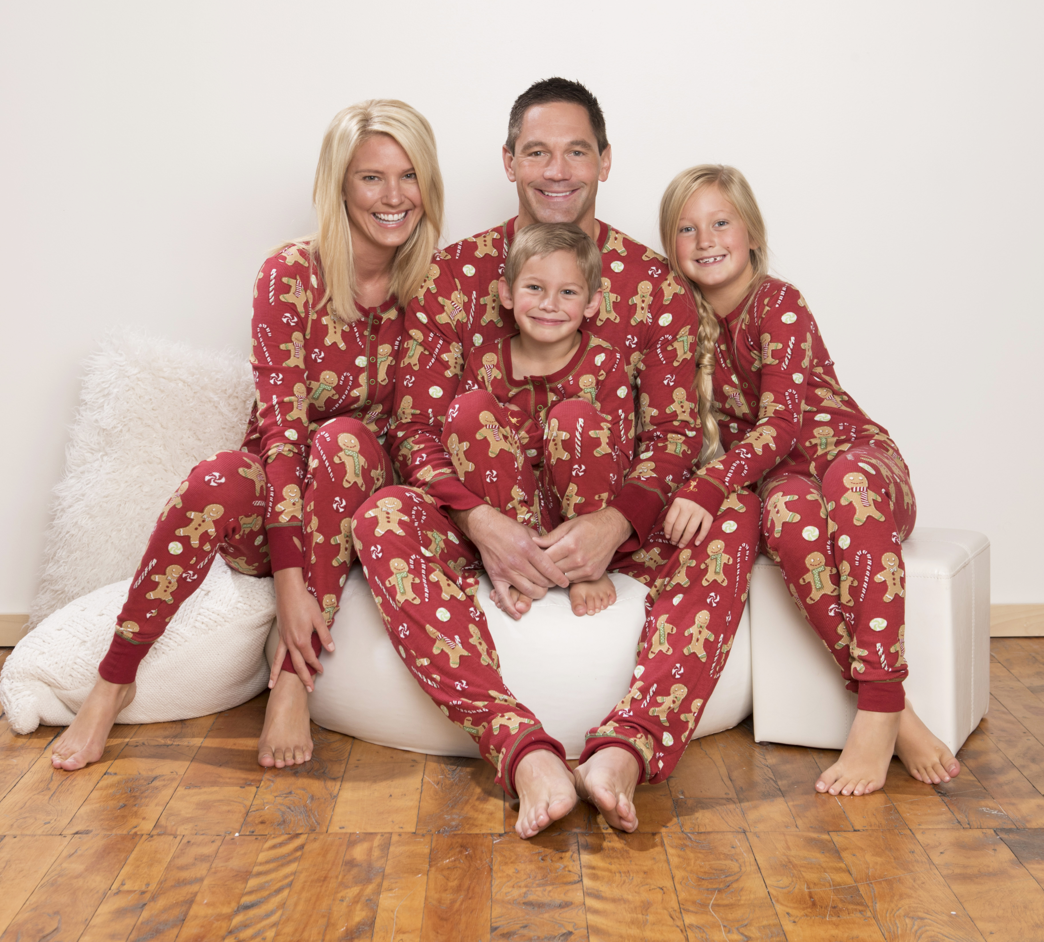 matching holiday pajamas from munki munki
